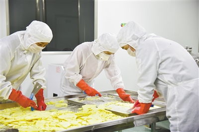 青海消费市场随春回暖 复工复产在行动